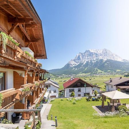 Hotel Alpenhof Lermoos Exterior foto