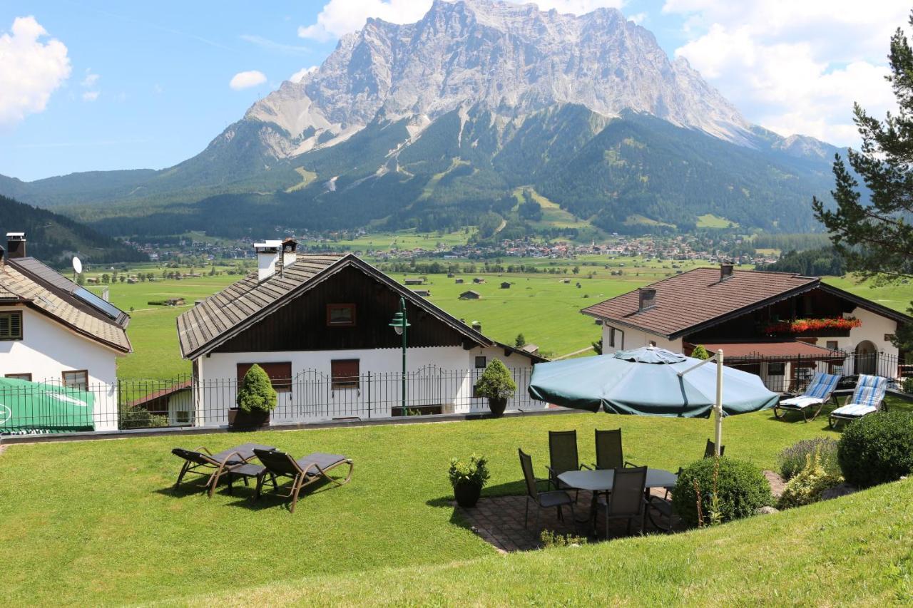 Hotel Alpenhof Lermoos Exterior foto